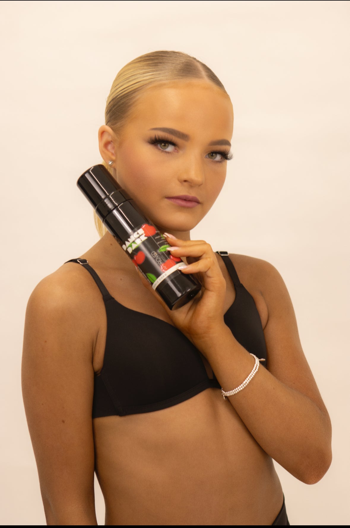 Dance dark tanning mousse