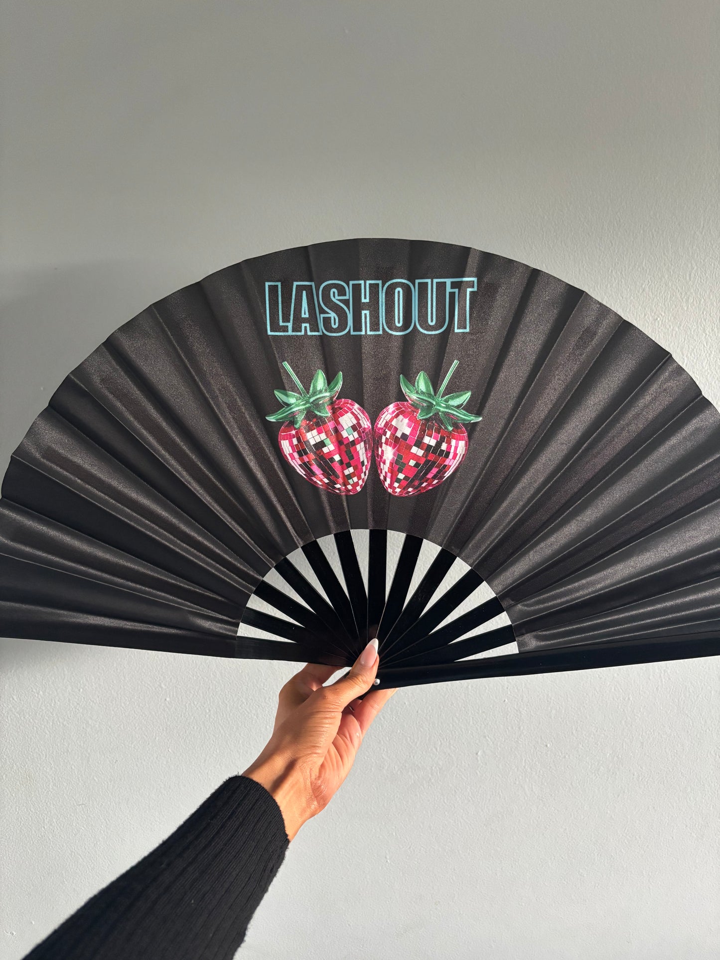 Lash out fan